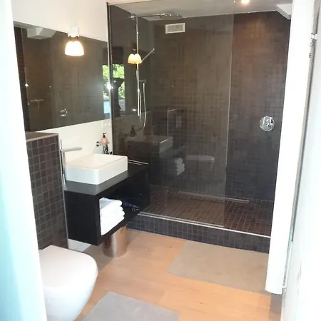 Bed & Breakfast B&B Aangenaam Anders 3*